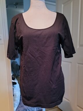 Classic Scoop Neck Black Women’s Top